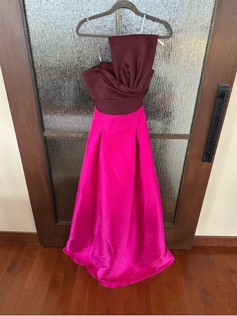 Sachin + Babi Two-Tone Strapless Gown in Burgundy and Fuchsia size O NWT pockets